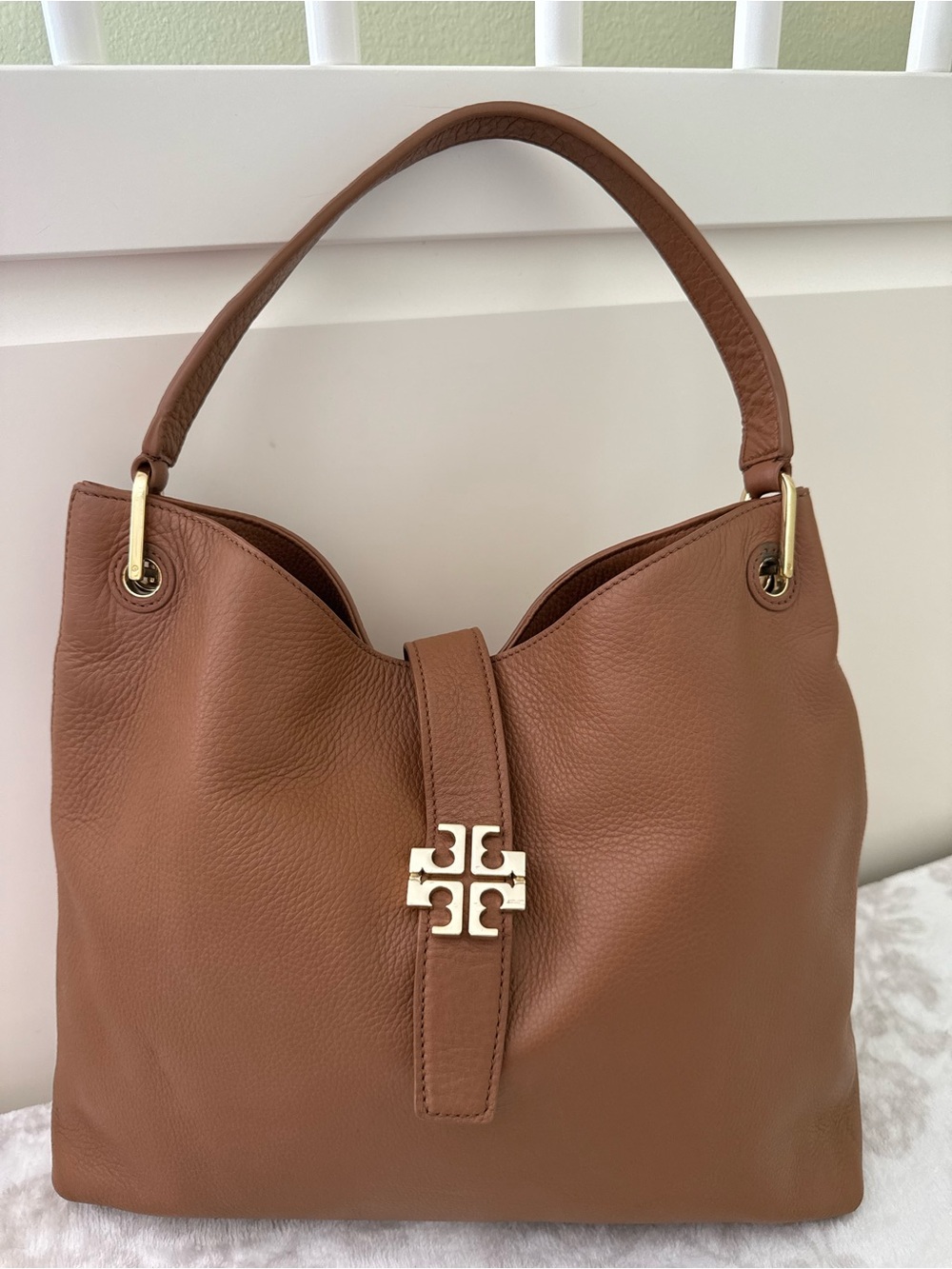 Tory Burch Meyer Tan Pebbled Leather Slouchy Hobo Shoulder Bag